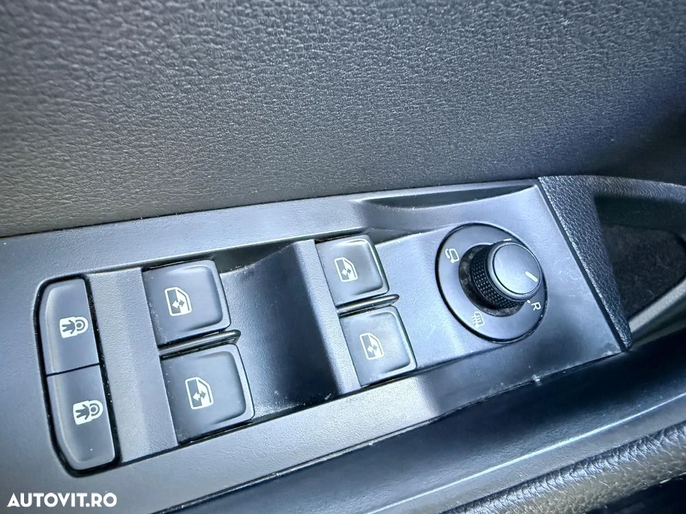 Skoda Superb 2.0 TDI DSG Style - 7
