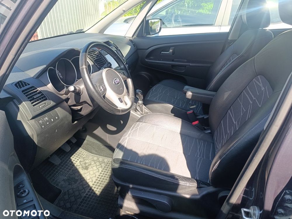Kia Venga 1.4 Business Line - 3