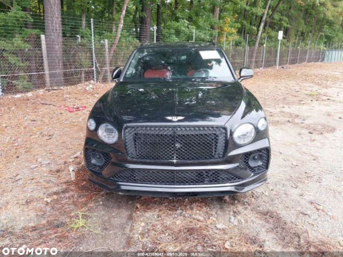 Bentley Bentayga - 8