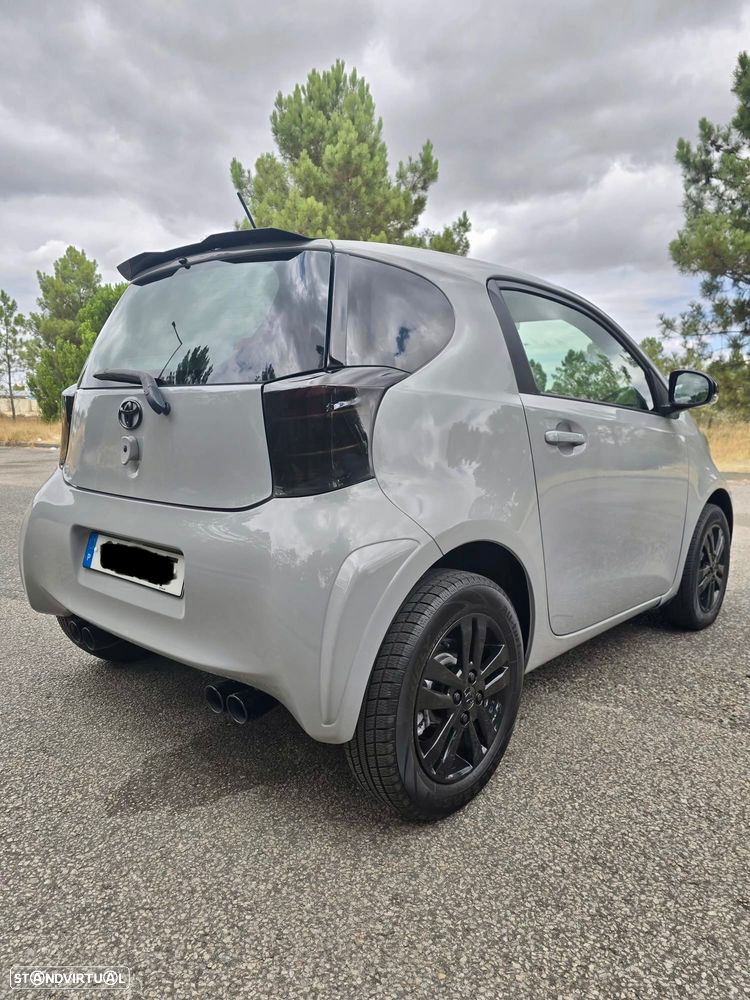 Toyota iQ 1.4 D-4D - 3