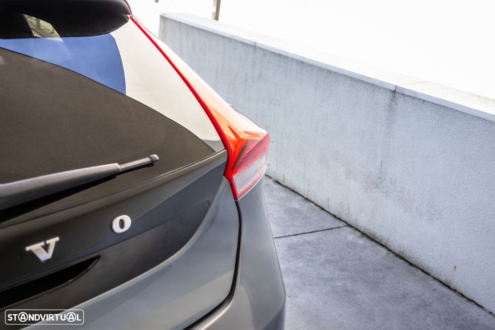 Volvo V40 1.6 D2 Momentum - 14