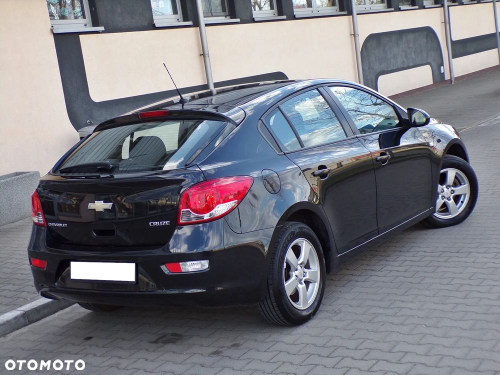 Chevrolet Cruze 1.6 LT+ - 14