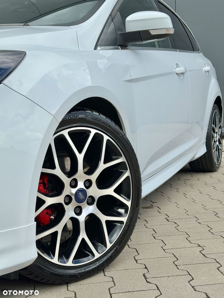 Ford Focus 1.0 EcoBoost ST-Line ASS - 26