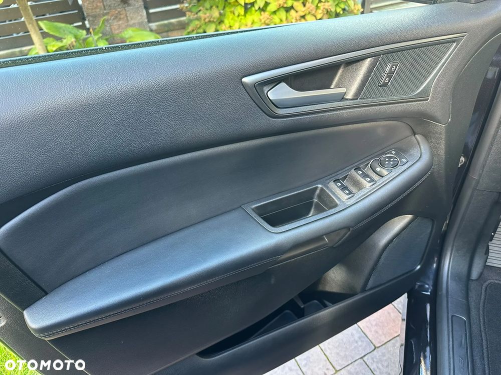 Ford Edge - 7