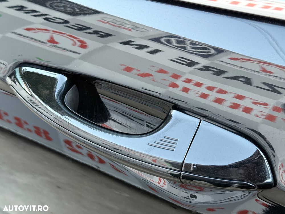 Ford Mondeo 2.0 TDCi Powershift Titanium - 11