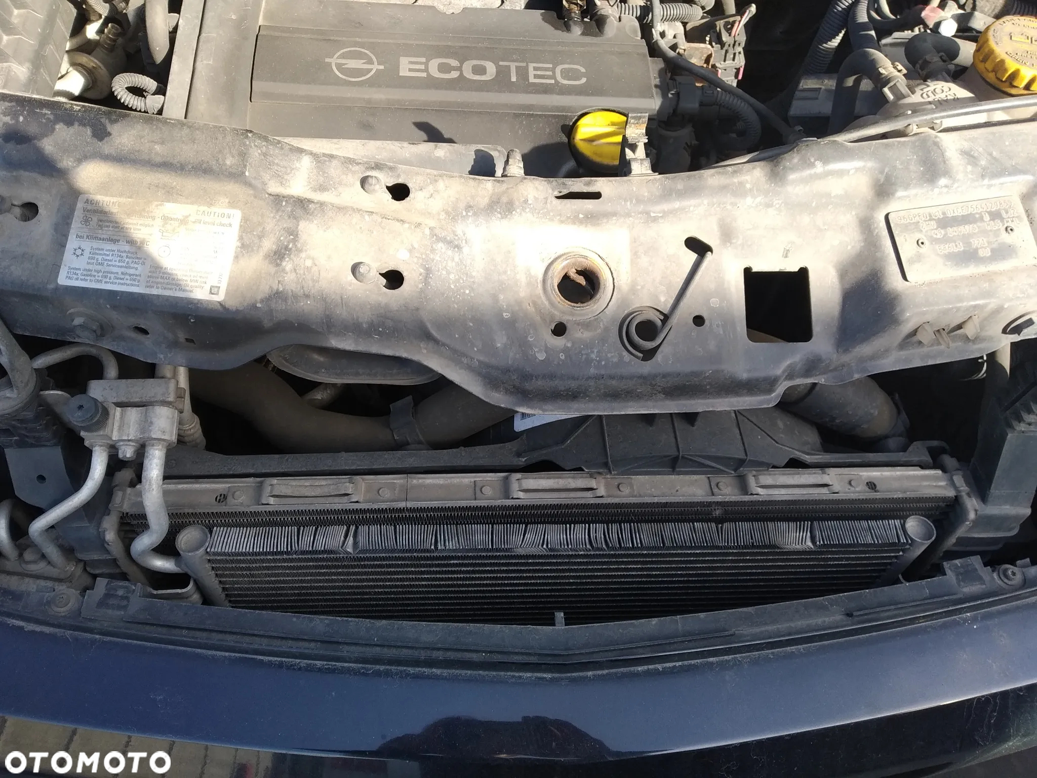 OPEL MERIVA A  02 - 05 1.4 Z14XEP - KLAPKA WLEWU PALIWA Z20R - 33