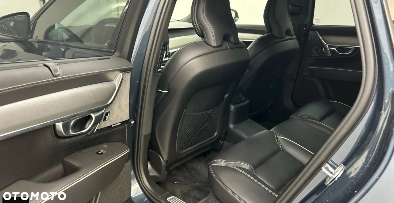 Volvo S90 T8 AWD Plug-In Hybrid Ultimate Dark - 7