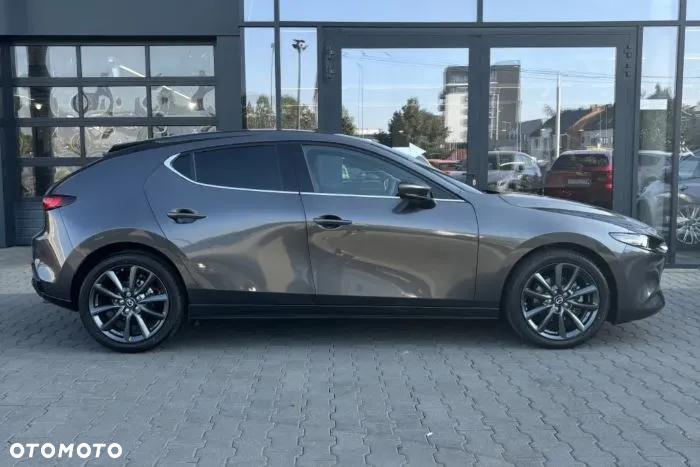 Mazda 3 - 6