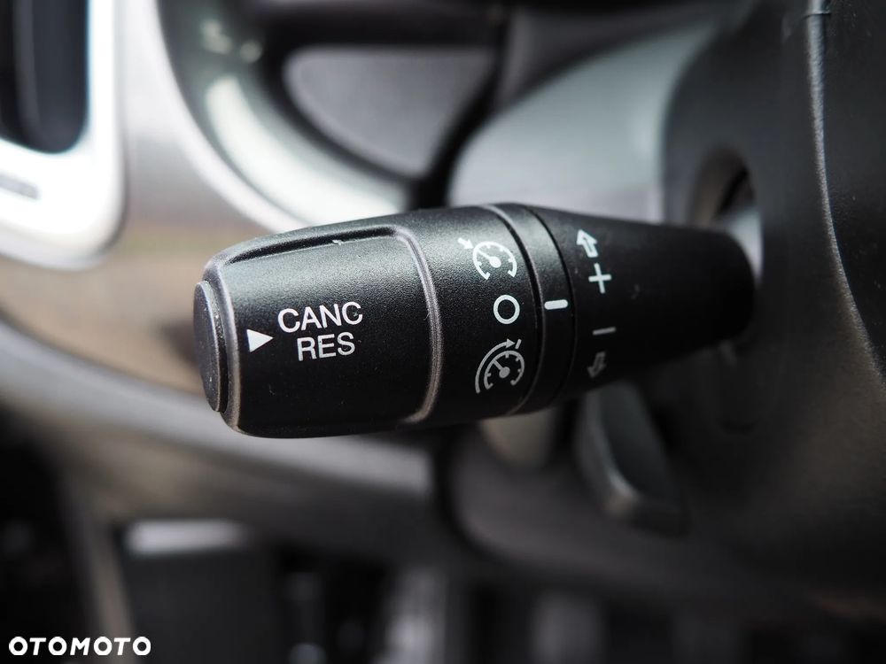 Fiat 500L 1.4 16V - 37