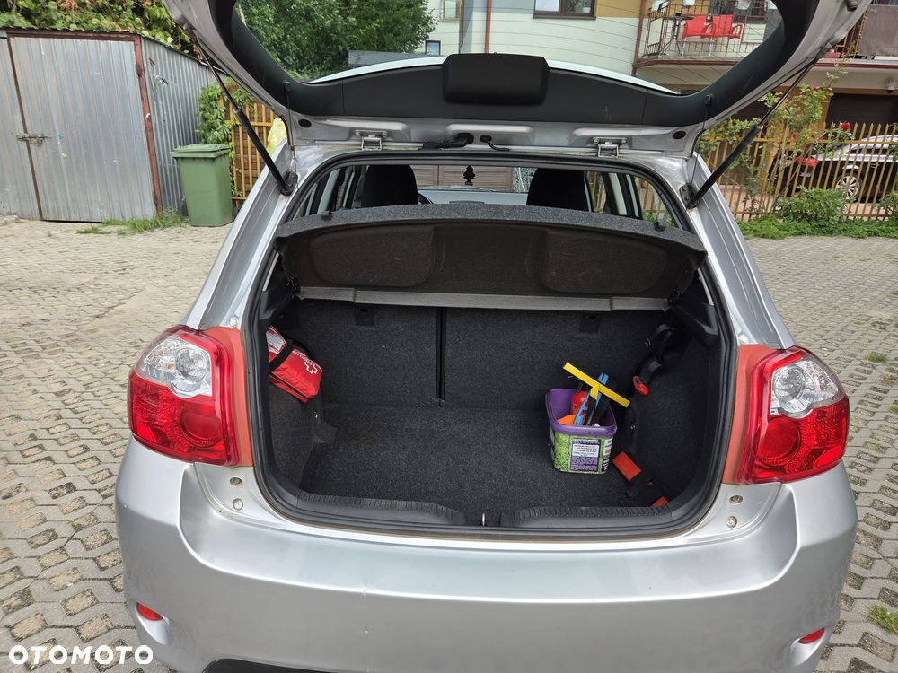 Toyota Auris - 7