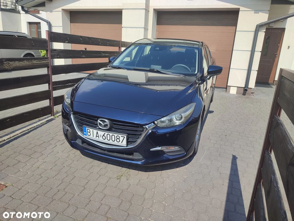 Mazda 3 - 4