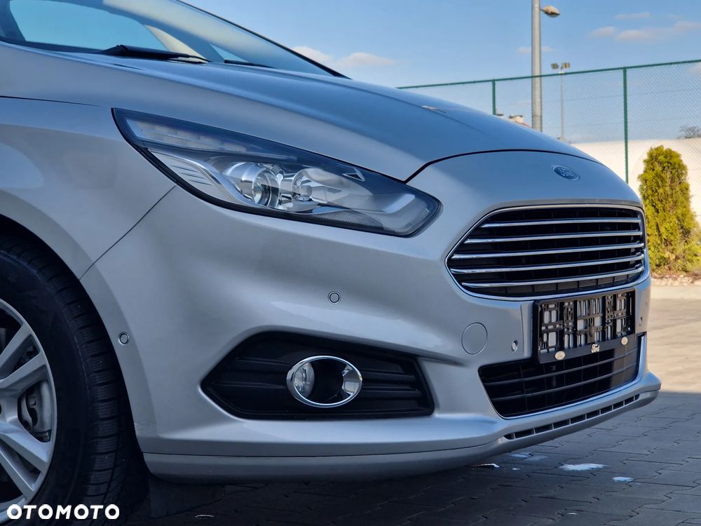 Ford S-Max 2.0 TDCi Titanium - 8