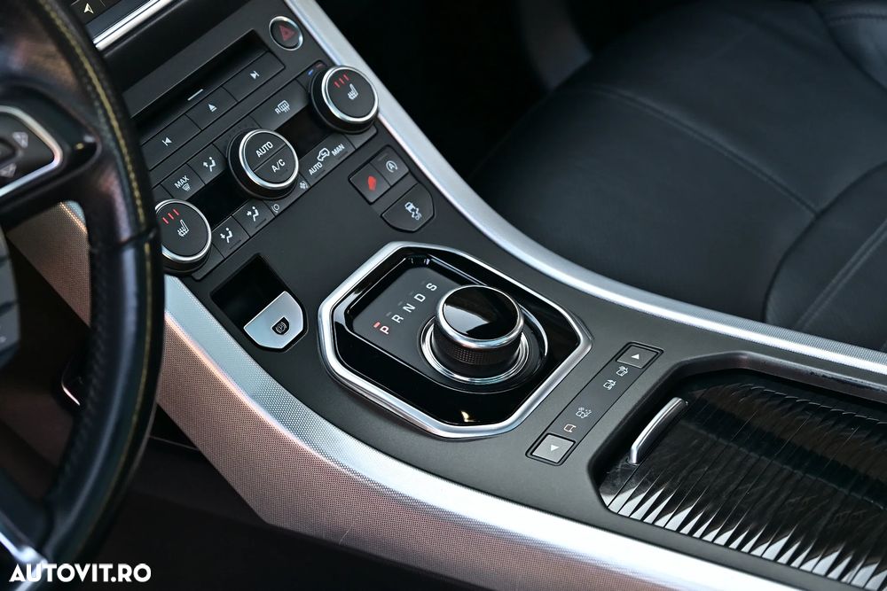 Land Rover Range Rover Evoque 2.0 D150 R-Dynamic SE - 11