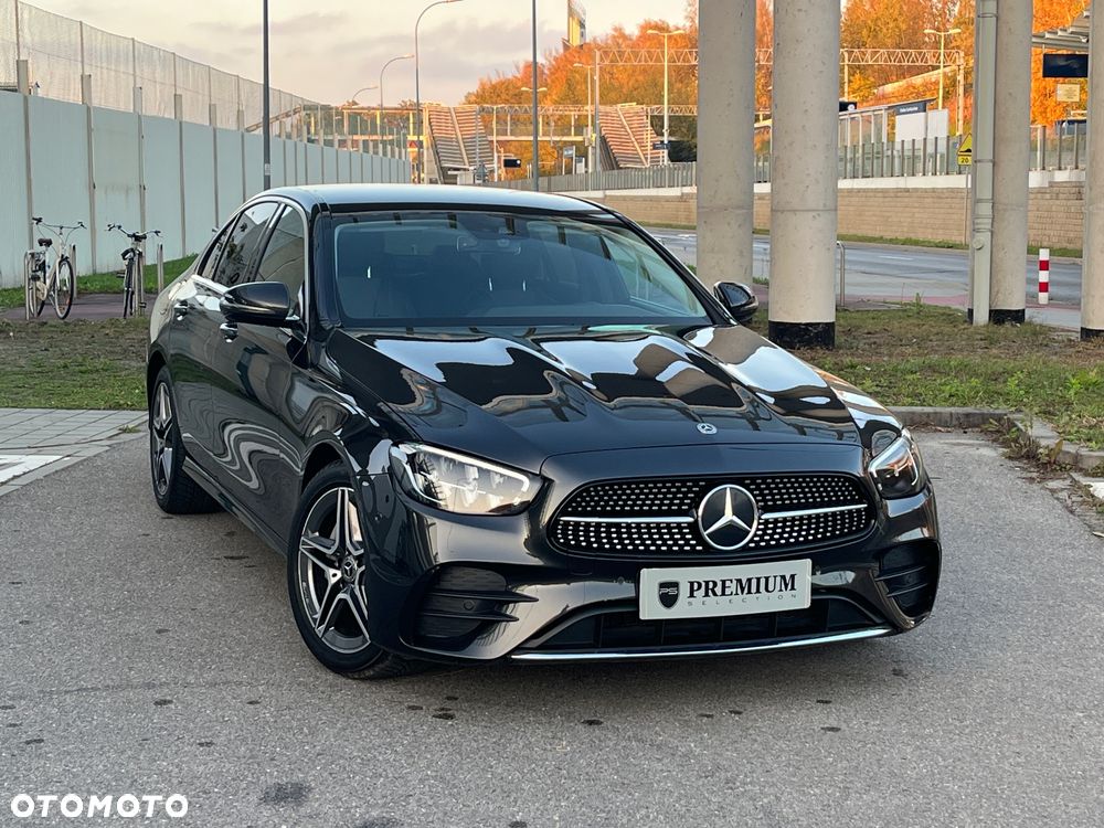 Mercedes-Benz E-Class 2021 photo 3