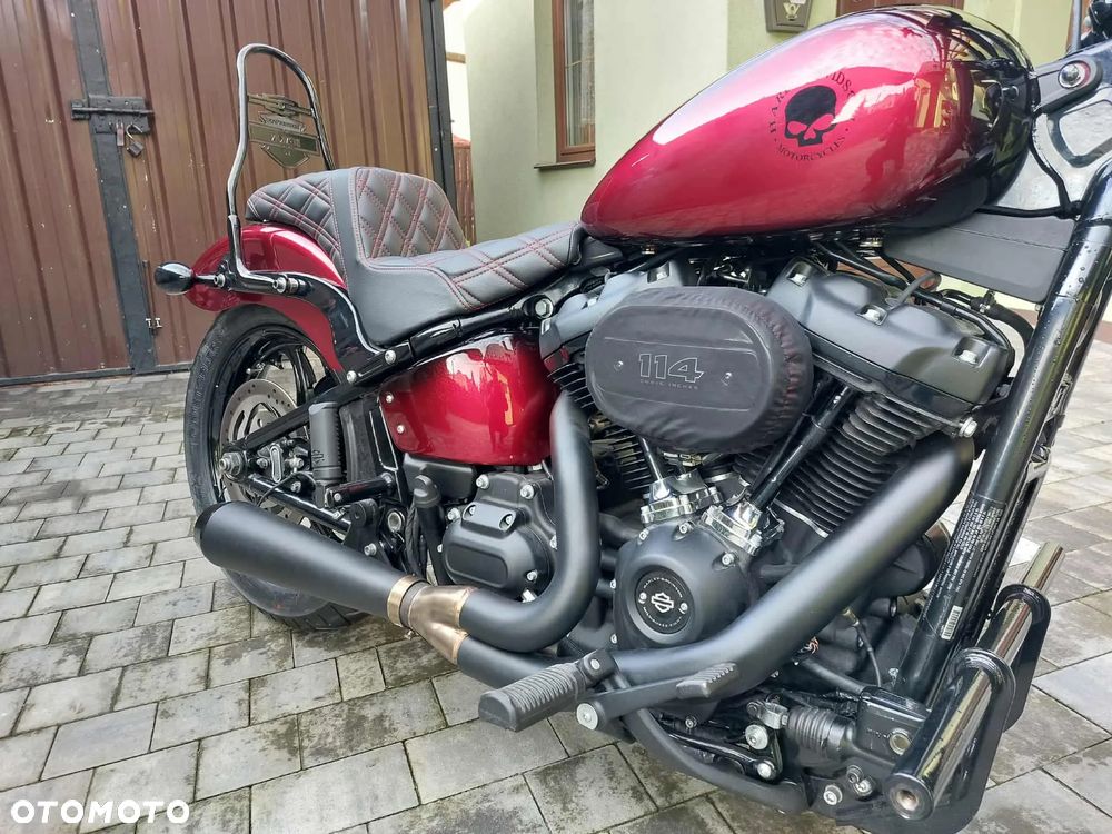 Harley-Davidson Softail Street Bob - 29