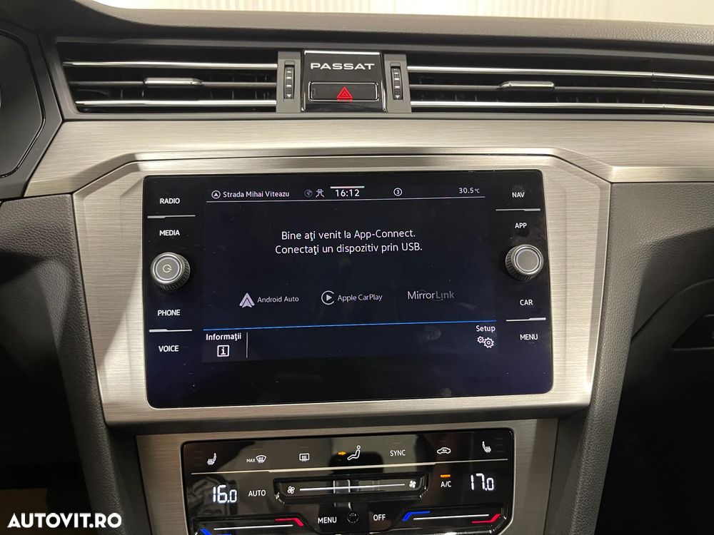 Volkswagen Passat 2.0 TDI DSG Comfortline - 14