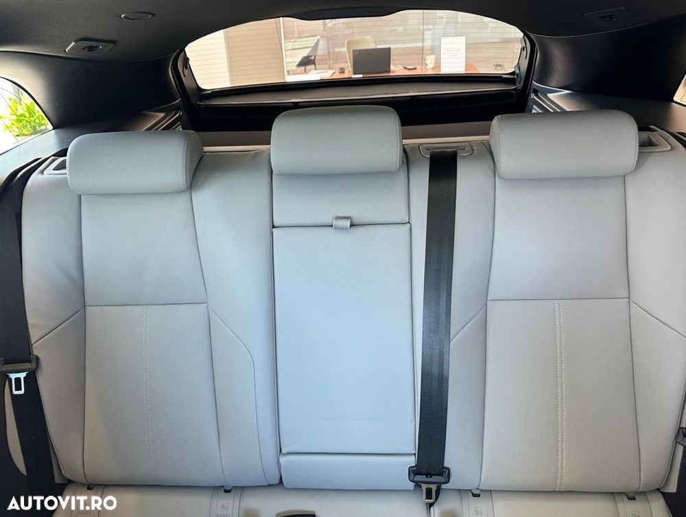 Land Rover Range Rover Velar 3.0 P400 MHEV Dynamic SE - 22