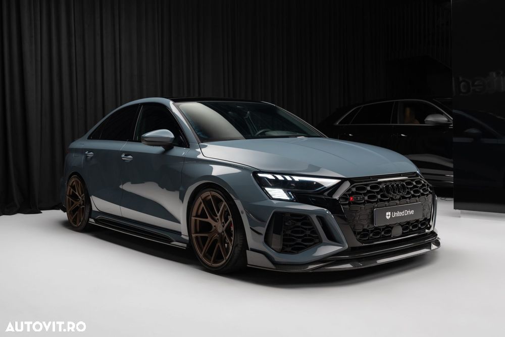 Audi RS3 - 3