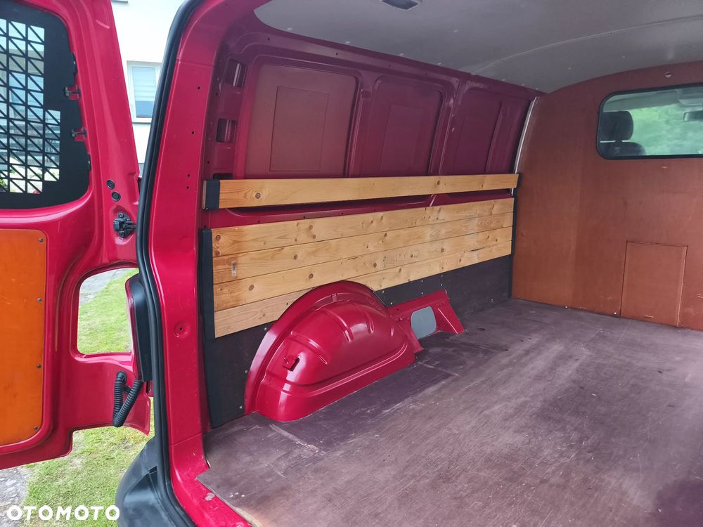 Volkswagen Transporter - 34
