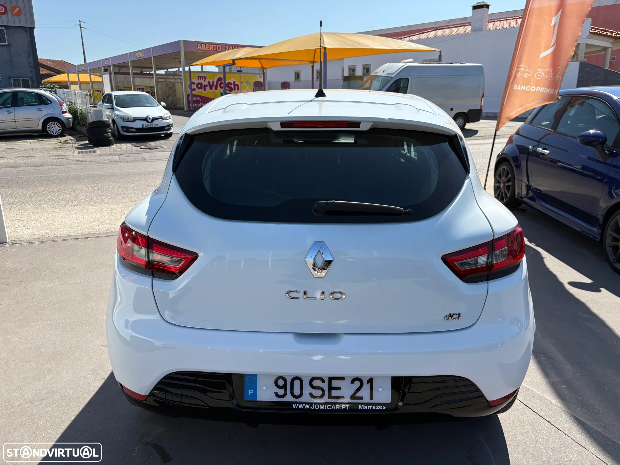 Renault Clio 1.5 dCi Confort - 6