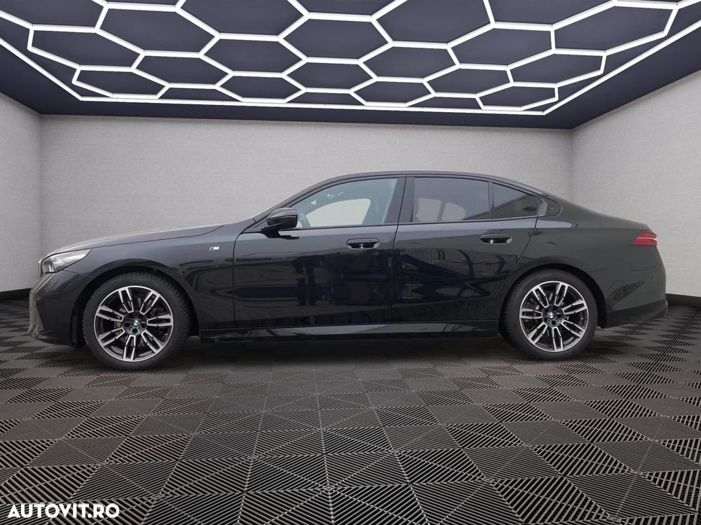 BMW Seria 5 520d AT MHEV - 3