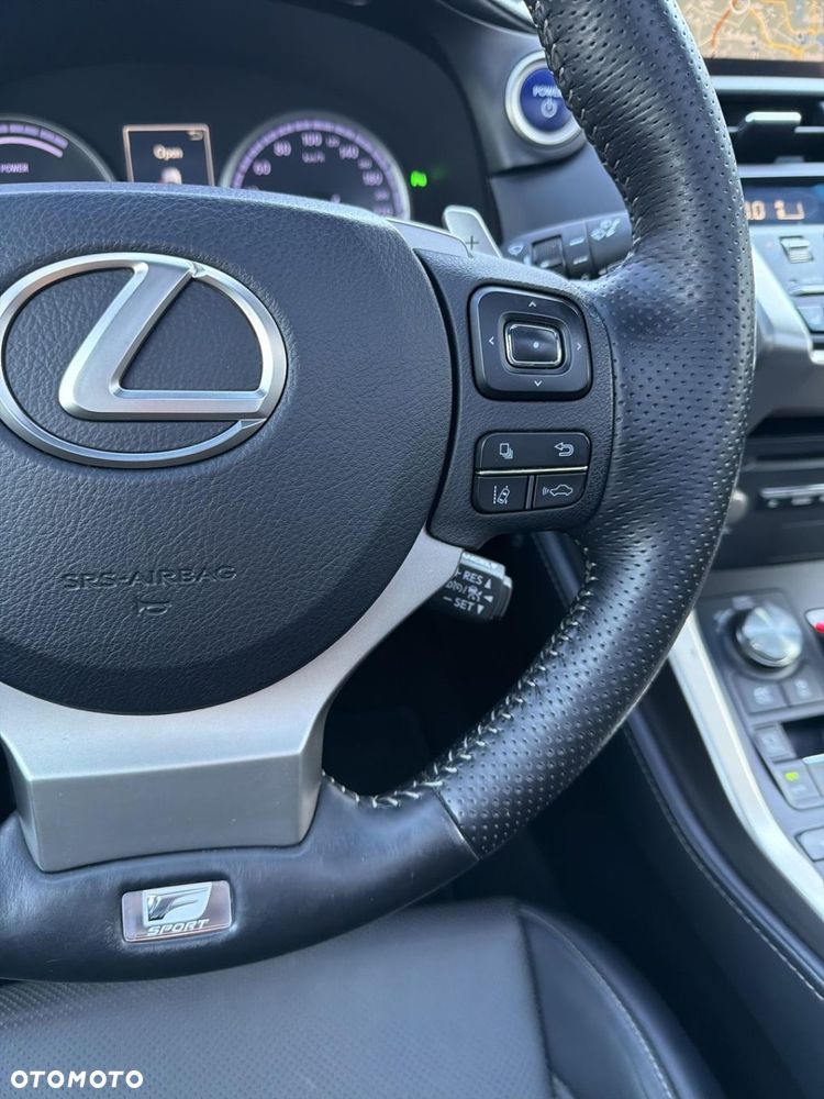 Lexus NX 300h F Sport AWD - 15