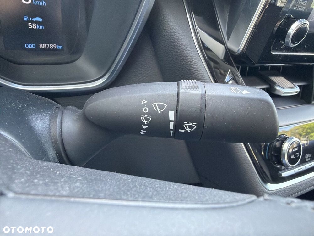 Toyota Corolla - 16