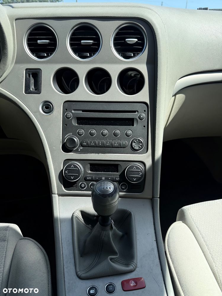 Alfa Romeo 159 2.2JTS Distinctive - 10