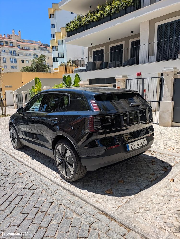 Volvo EX30 69 kWh Single Motor Extended Range Ultra - 4