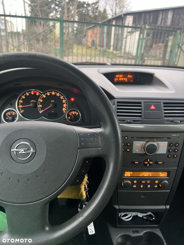 Opel Meriva - 8