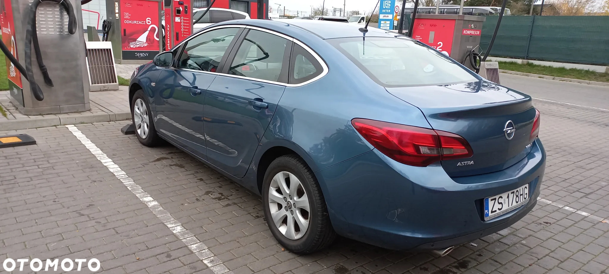 Opel Astra IV 1.4 T Business - 2