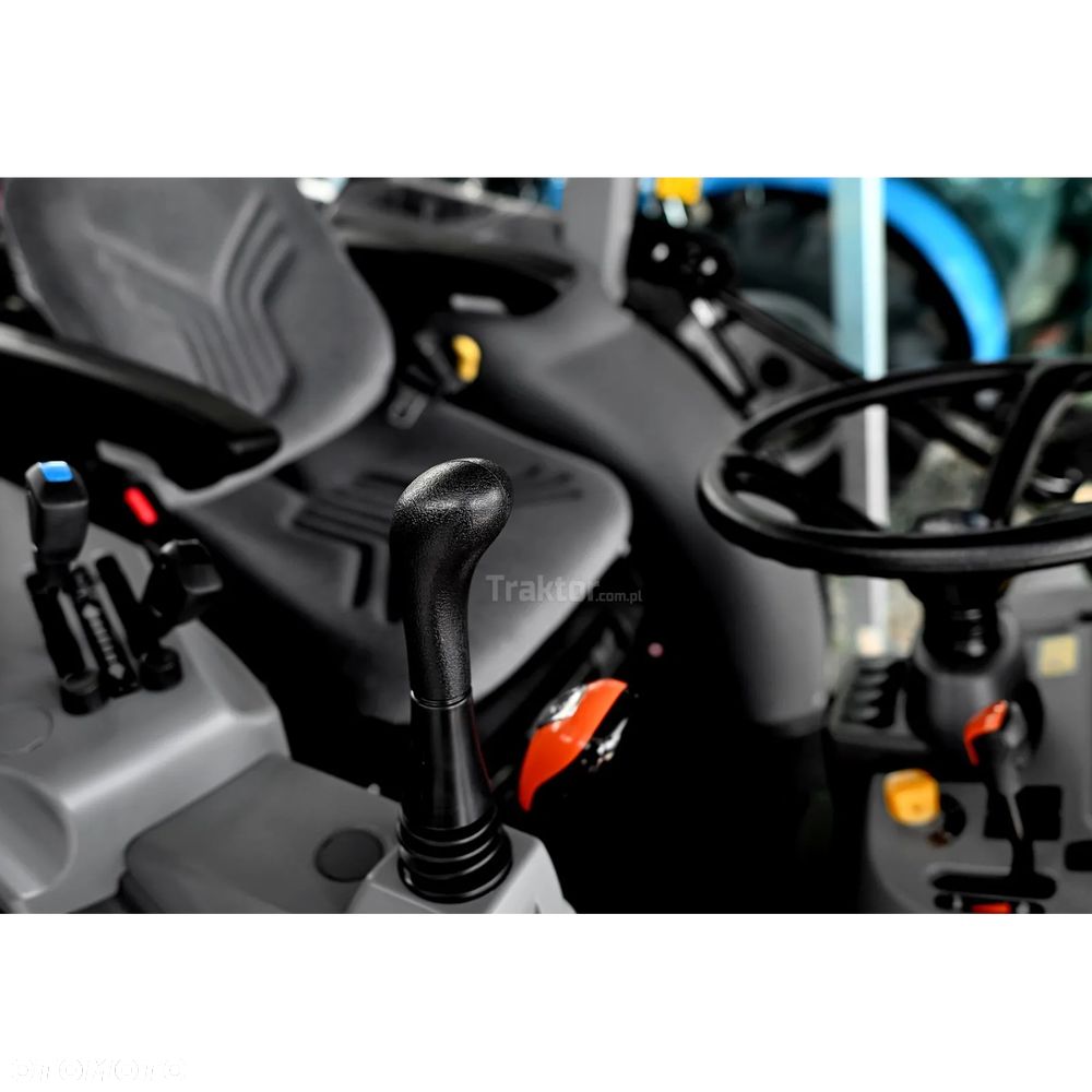 LS Traktor MT3.60 HST 4x4 - 57 KM / CAB - 6