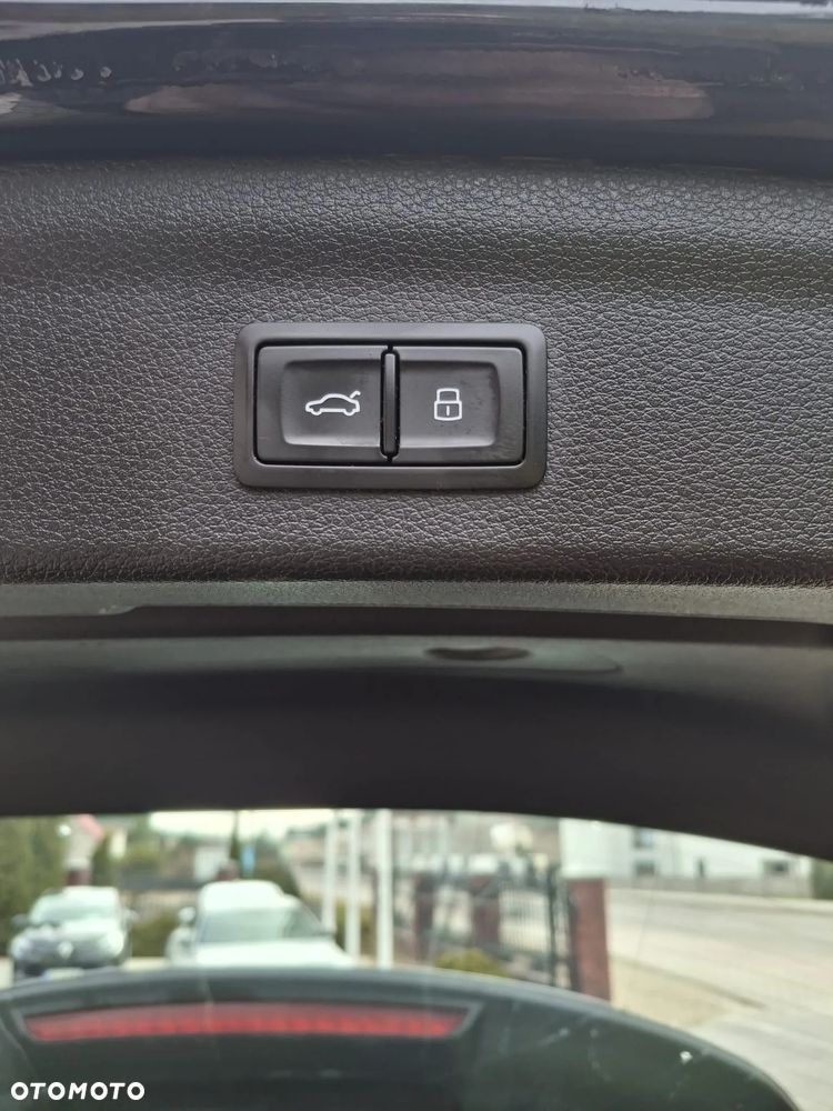 Audi Q3 35 TDI S tronic - 19