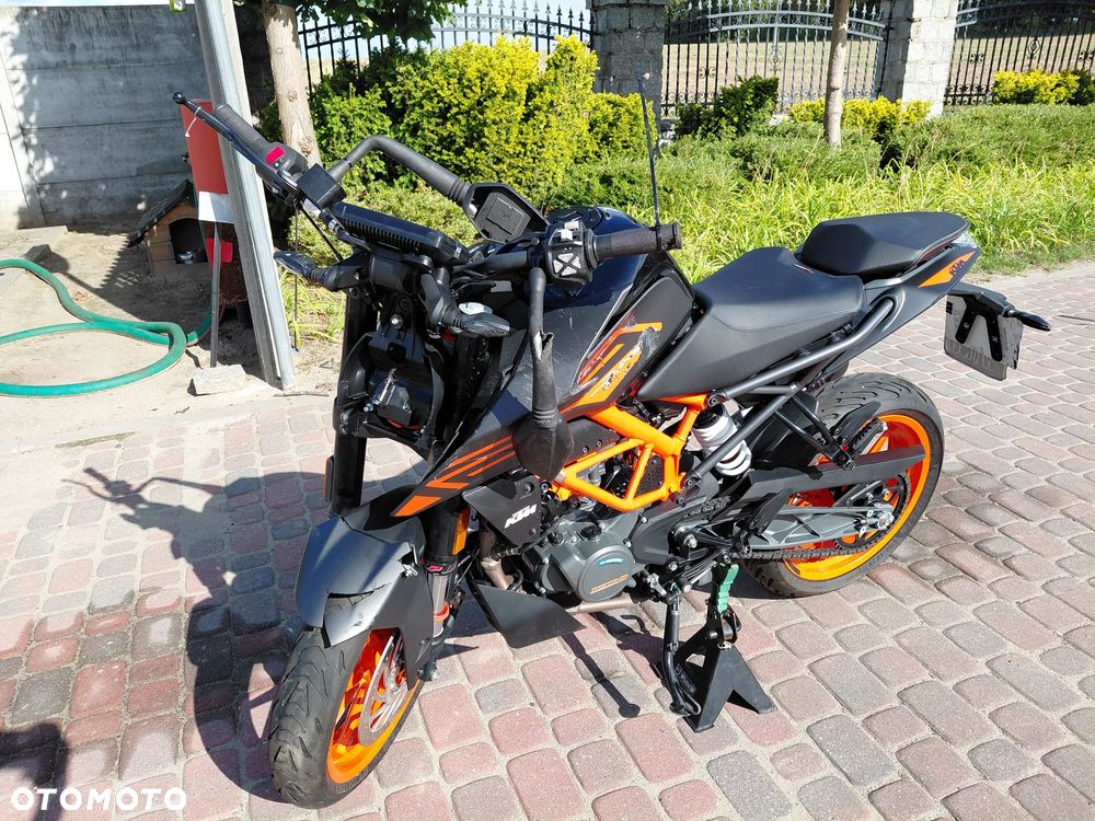 KTM Duke 125 - 2