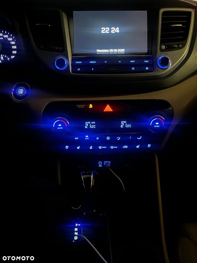 Hyundai Tucson 2.0 CRDI Premium 4WD - 8