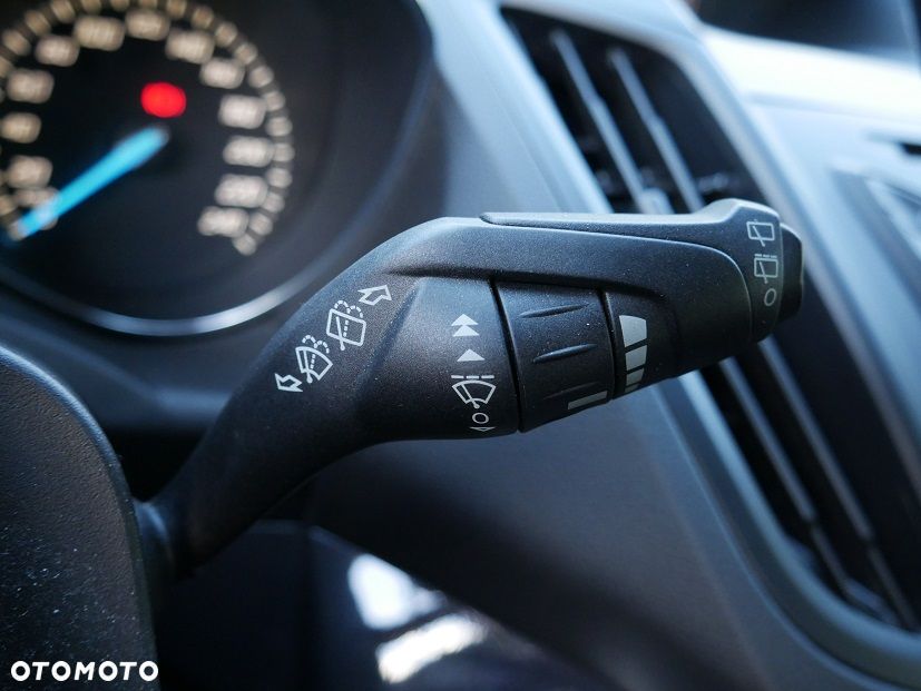 Ford Kuga 2.0 TDCi 4x4 Titanium - 24