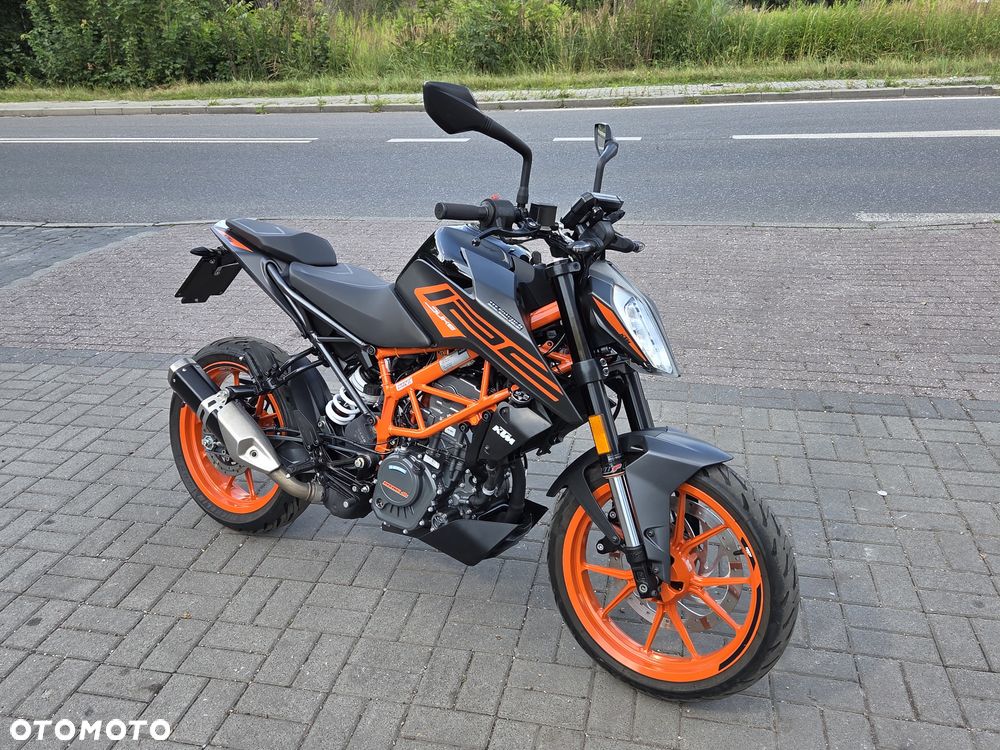 KTM Duke 125 - 10