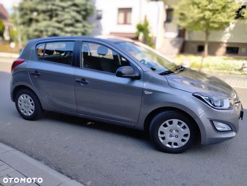 Hyundai i20 - 8