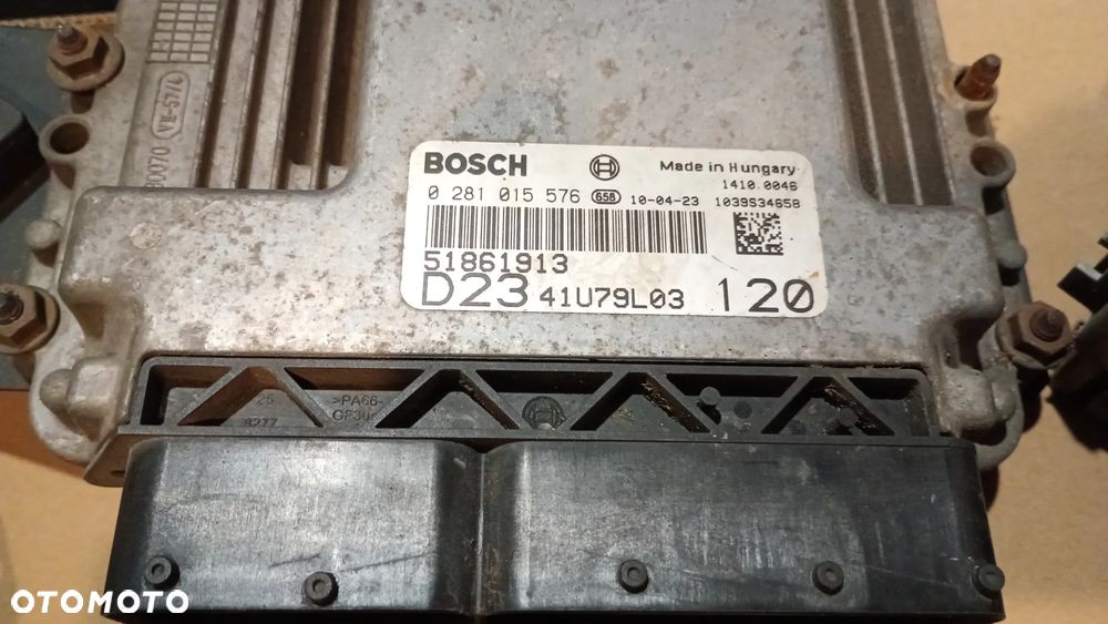 F.VAT  STEROWNIK KOMPUTER SILNIKA FIAT DUCATO  51861913 0281015576 Fiat Ducato 2,3 Citroen Jumper 2,3 JTD Peugeot Boxer ZESTAW STARTOWY - 2
