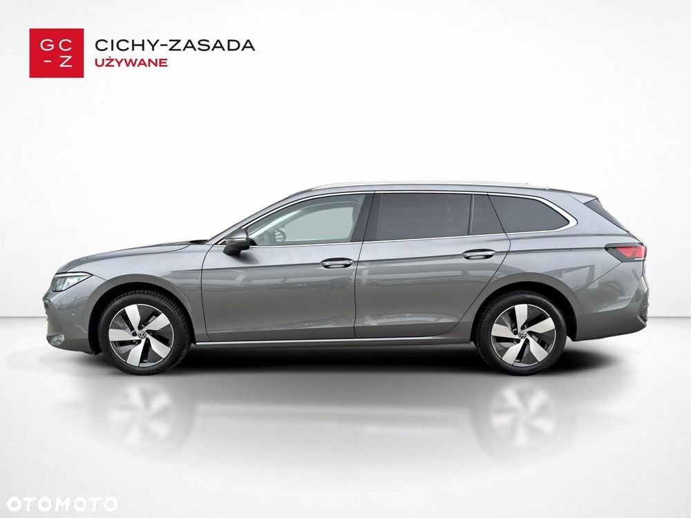 Volkswagen Passat - 8