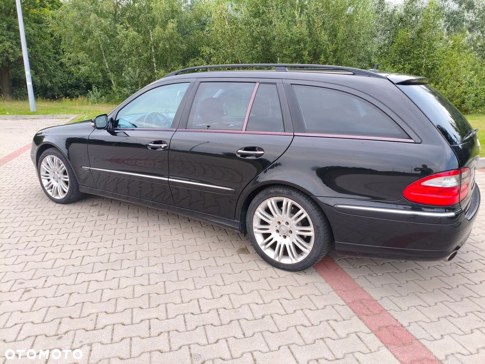 Mercedes-Benz Klasa E 500 4-Matic Avantgarde - 8