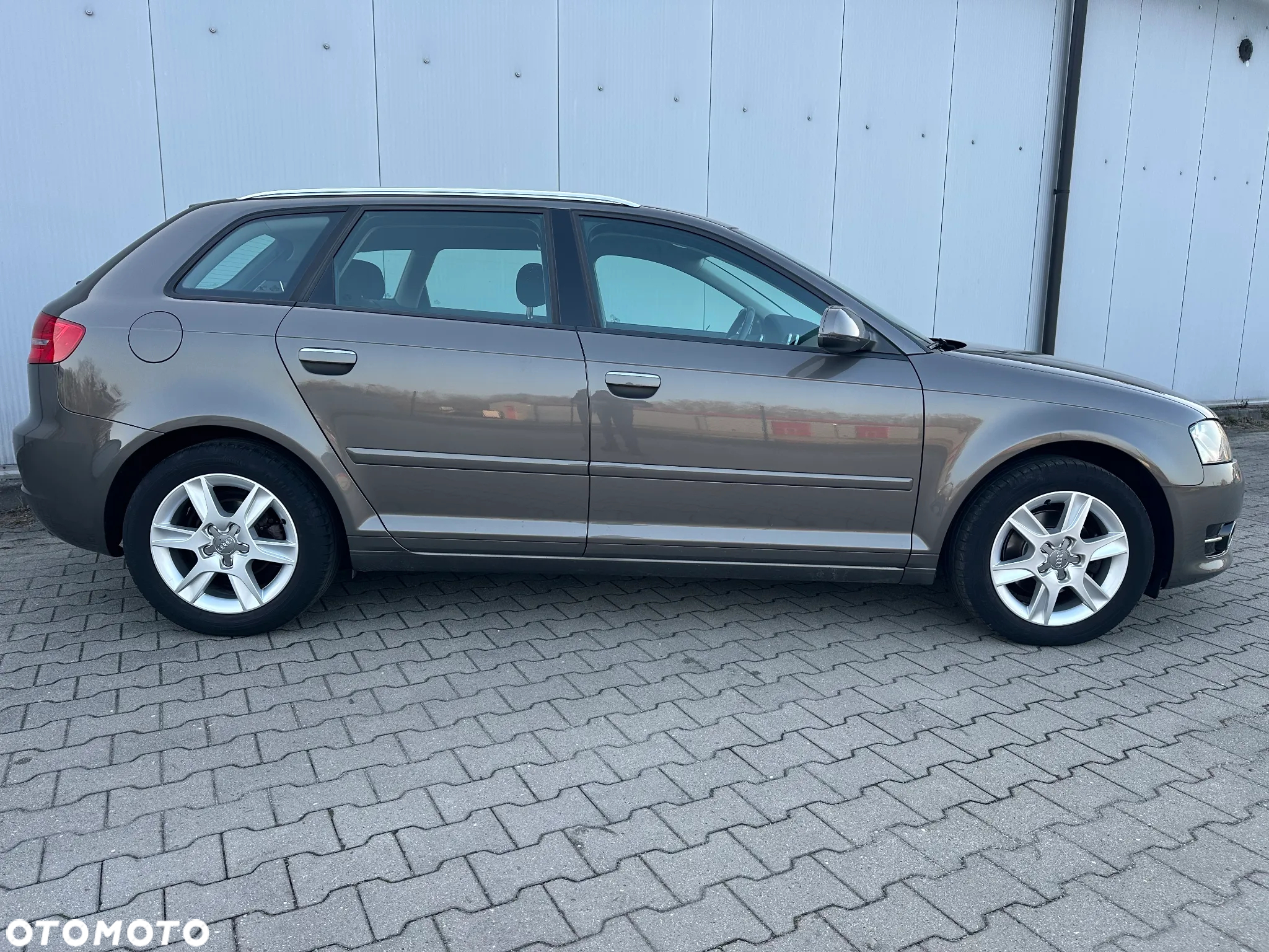 Audi A3 1.6 TDI Sportback Attraction - 4