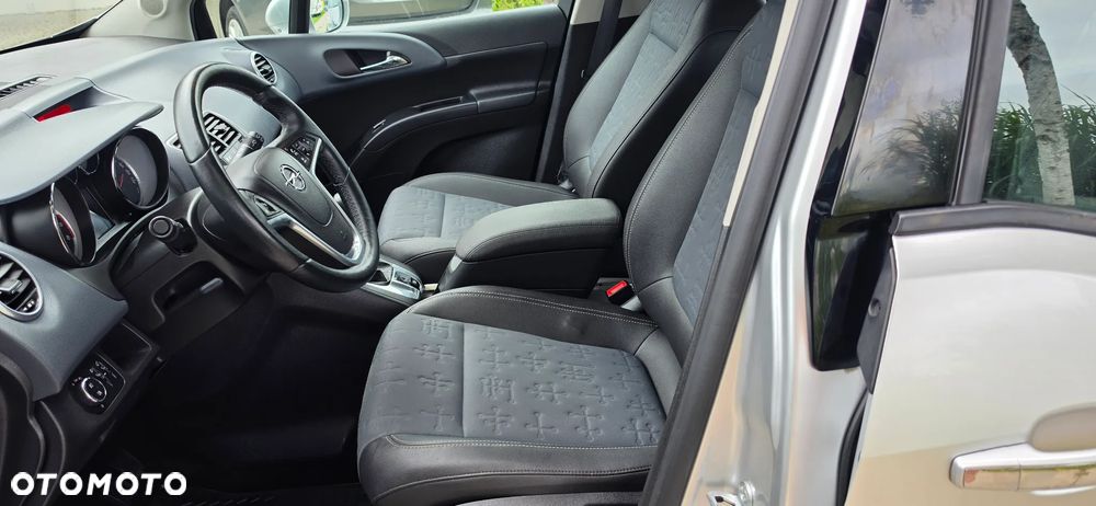 Opel Meriva - 13