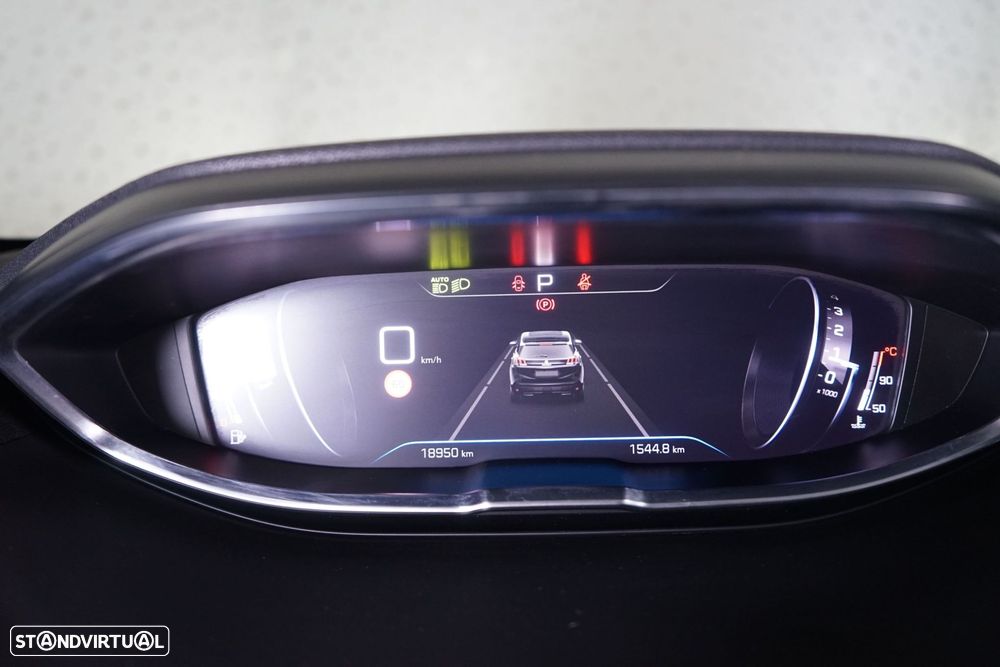 Peugeot 3008 1.2 PureTech GT EAT8 - 31