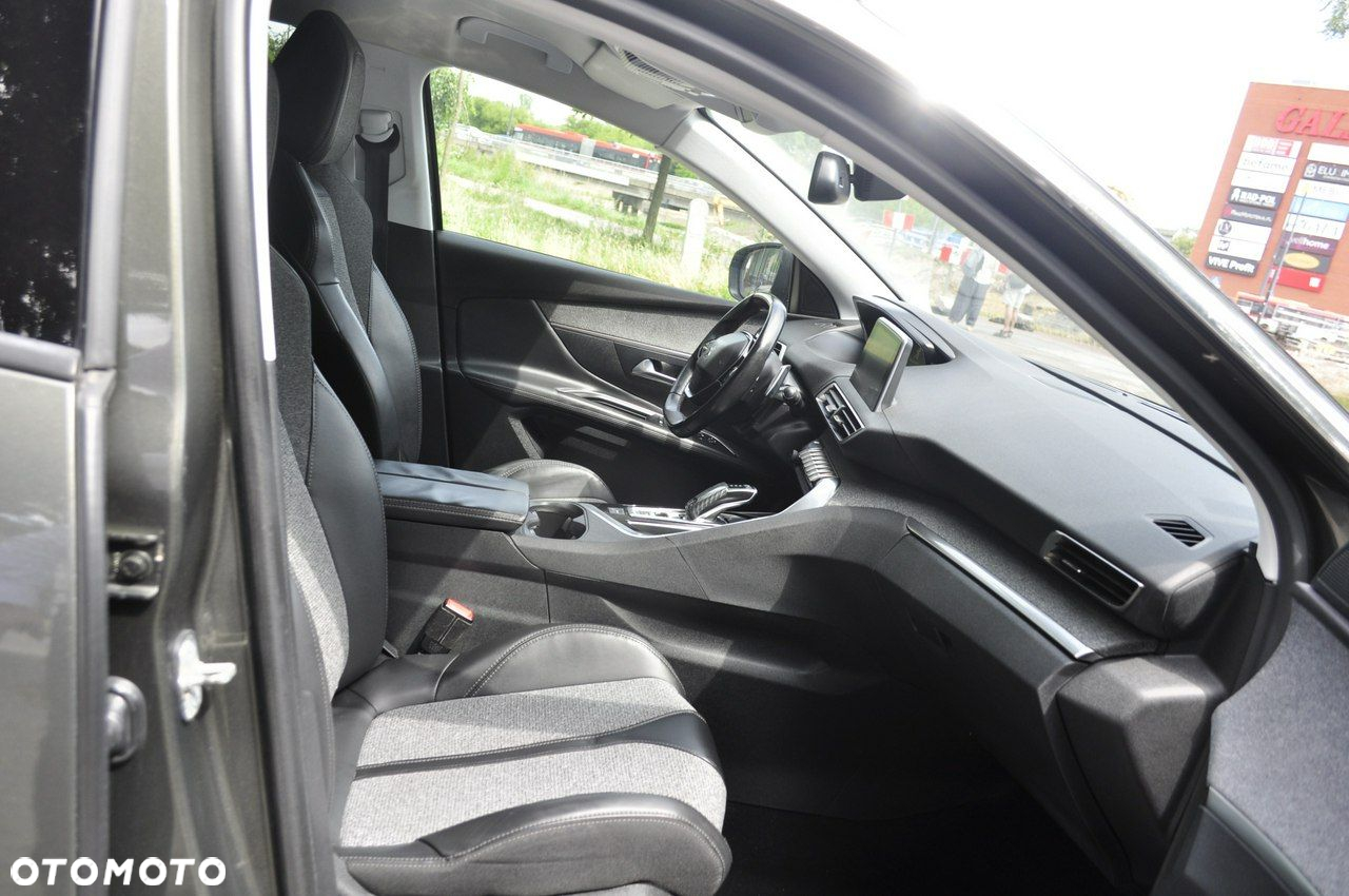Peugeot 3008 - 13