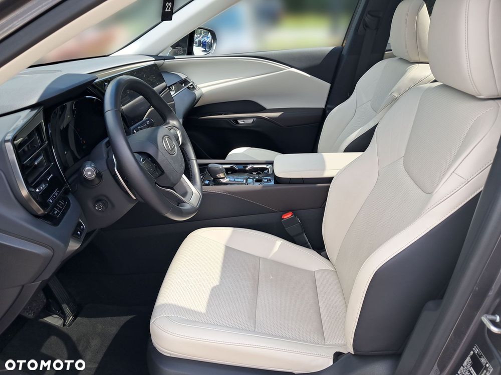 Lexus RX 450h+ Prestige - 15