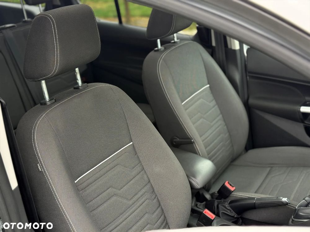Ford Tourneo Connect 1.5 TDCi Titanium - 11