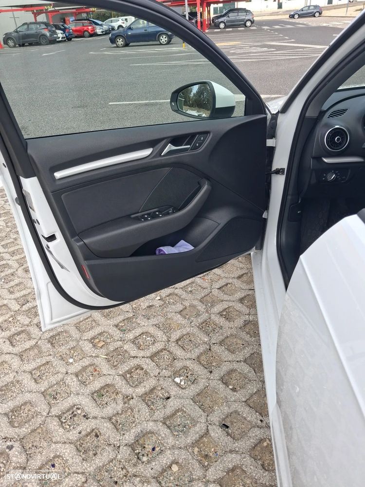 Audi A3 Sportback - 9