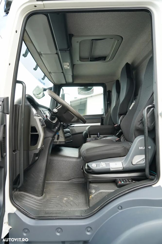 MAN TGM 15.290 / 4X2 / HYDROBRAD / BORDMATIC / UȘĂ CU CLAPETĂ / 3 LOCURI - 26