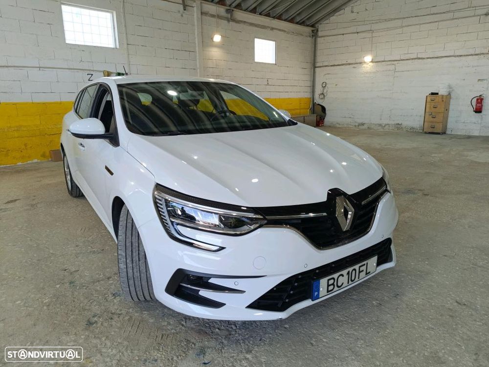 Renault Mégane Sport Tourer 1.5 Blue dCi Equilibre - 4